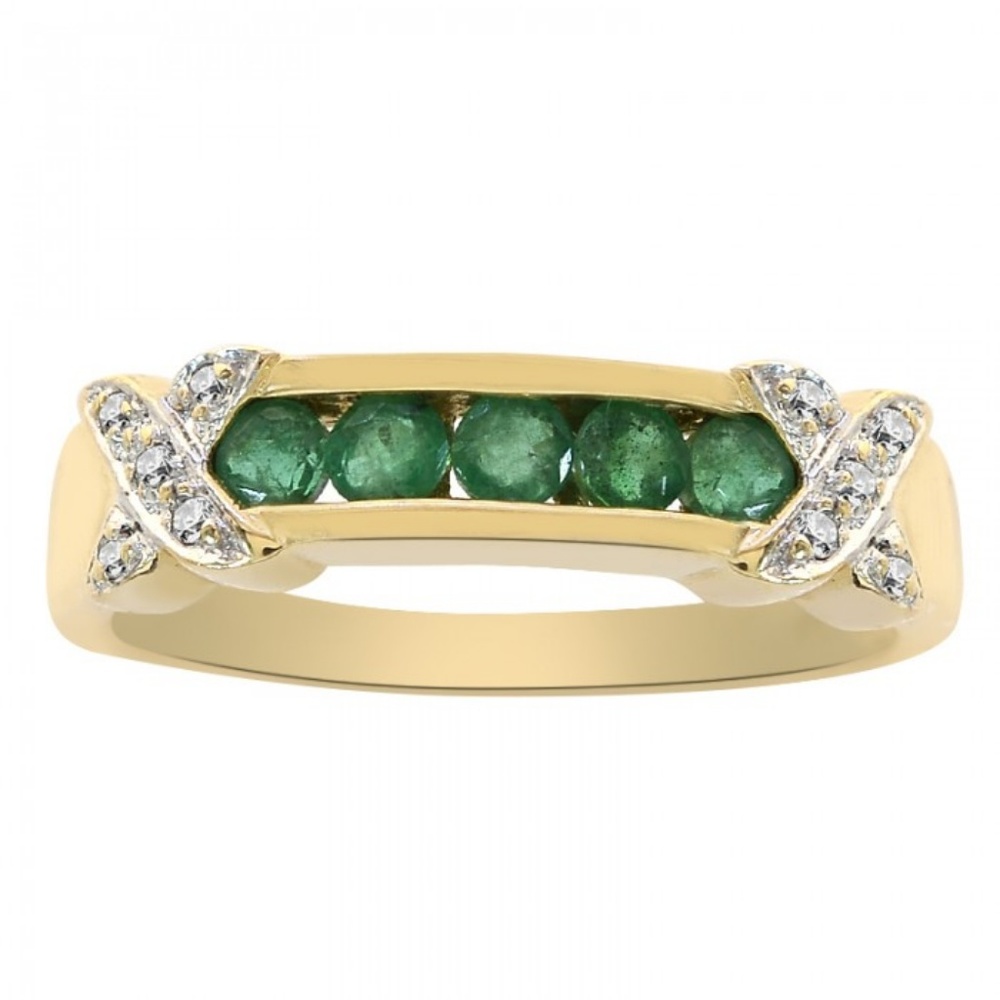 0.45 Ct Emerald & 0.06 Carat Diamond Vintage Ring